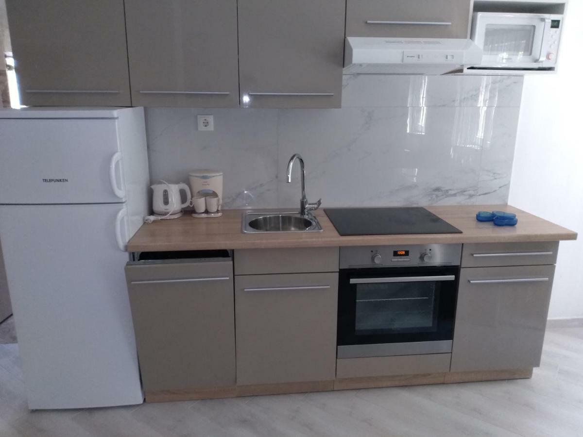 Danijel Apartment Novi Vinodolski Exterior foto